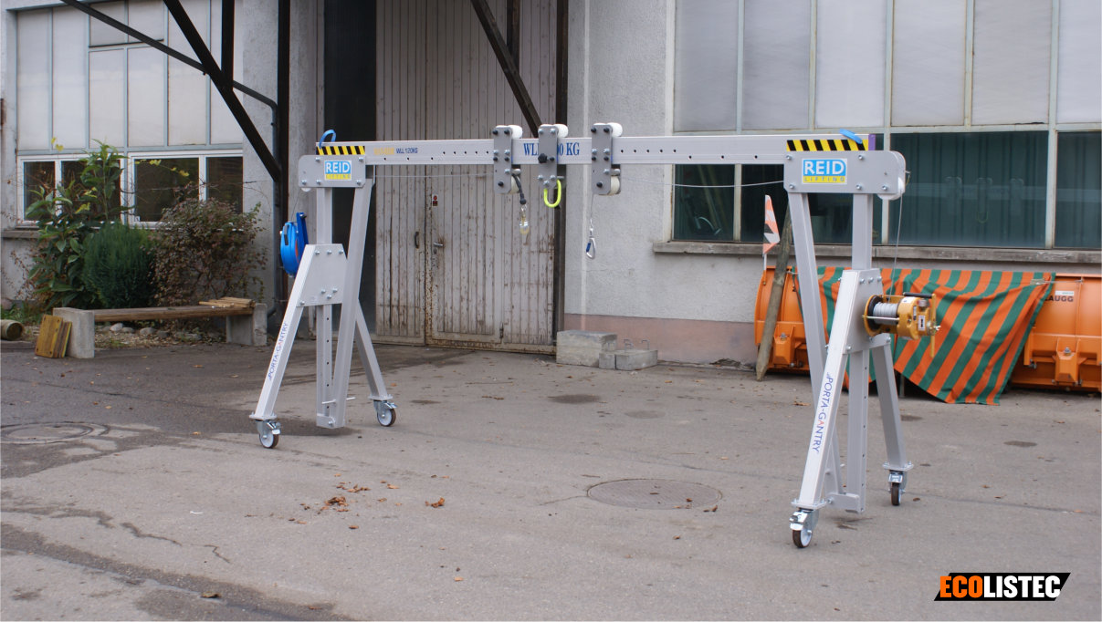 Portalkran REID LIFTING auf einer Kläranlage