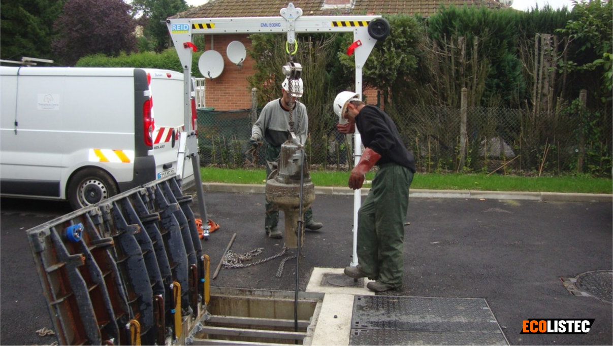 Porta Gantry Rapide im Feld bei einer Pumpenwartung